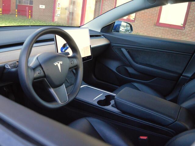 Tesla Model 3 Long Range AWD | Facelift | + winterbandenset