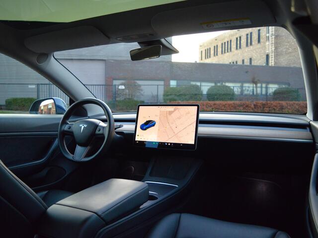 Tesla Model 3 Long Range AWD | Facelift | + winterbandenset
