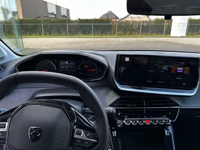 Peugeot 208 5-DEURS BERLINE 1.2 PureTech 102 pk NEW