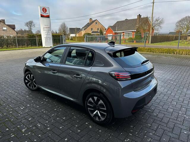 Peugeot 208 5-DEURS BERLINE 1.2 PureTech 102 pk NEW