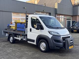 PEUGEOT BOXER 2.2 HDI Winterdienst Zoutstrooier Nido Open laadbak Airco Trekhaak Open laadbak Nido aansluiting voor Nido zoutstrooier 1e eigenaar Euro 5 Airco Trekhaak  pick-up p-up Sneeuw ploeg Sneeuwborstel