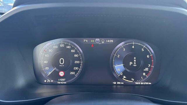 Volvo XC40 Momentum Pro, T2 Geartronic 3YEAR WARRANTY