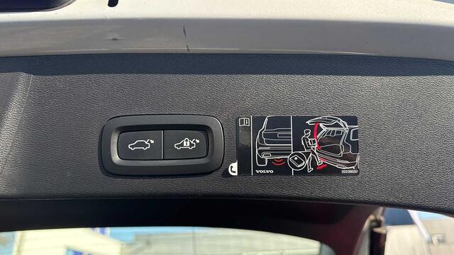Volvo XC40 Momentum Pro, T2 Geartronic 3YEAR WARRANTY