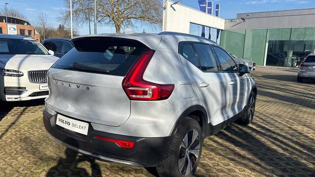 Volvo XC40 Momentum Pro, T2 Geartronic 3YEAR WARRANTY
