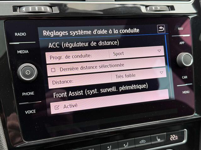 Volkswagen Golf 7.5 1.6 TDi R-LINE /CarPlay/Cockpit/Pano/Cam./Led/