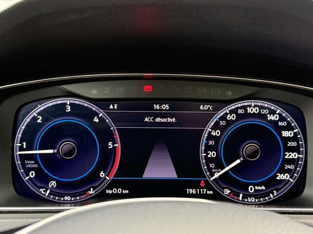Volkswagen Golf 7.5 1.6 TDi R-LINE /CarPlay/Cockpit/Pano/Cam./Led/