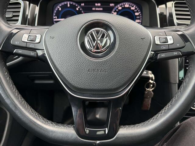 Volkswagen Golf 7.5 1.6 TDi R-LINE /CarPlay/Cockpit/Pano/Cam./Led/