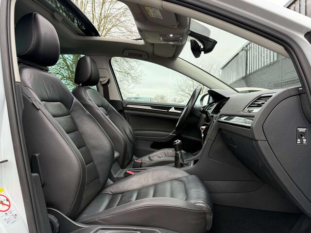 Volkswagen Golf 7.5 1.6 TDi R-LINE /CarPlay/Cockpit/Pano/Cam./Led/
