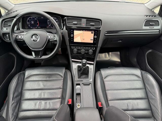 Volkswagen Golf 7.5 1.6 TDi R-LINE /CarPlay/Cockpit/Pano/Cam./Led/