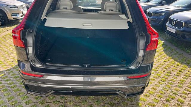 Volvo XC60 Recharge Plus Dark, T6 AWD Plug in Hybride 3YEAR WARRANTY