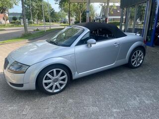 AUDI TT 1.8 20V  TURBO QUATTRO CABRIO