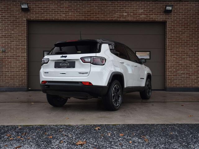 Jeep Compass 1.3 T PHEV / 4XE / TRAILHAWK / CARPLAY / CAM / LED