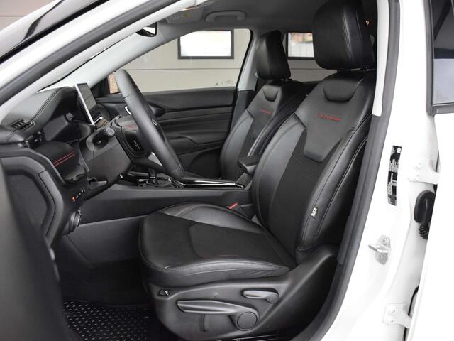 Jeep Compass 1.3 T PHEV / 4XE / TRAILHAWK / CARPLAY / CAM / LED