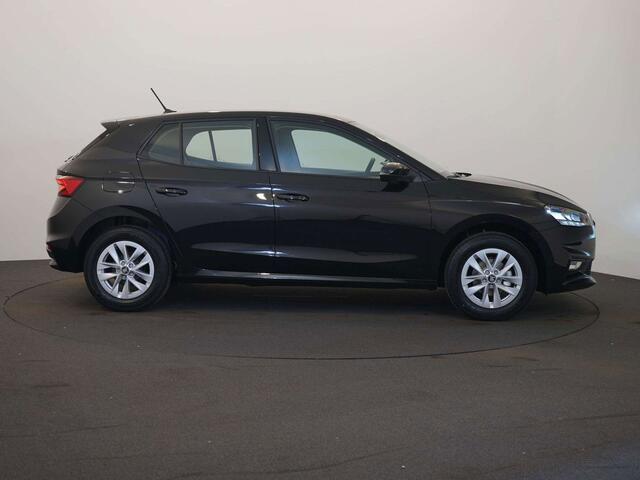 Skoda Fabia Selection 1.0MPI|SMARTLink|Si�ges.CH|15Rotare|Cru