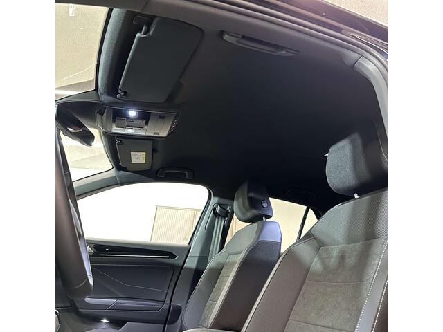 Volkswagen T-ROC 1.5 TSI Style Black Pack ErgoActive Seat DSG 