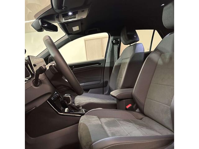 Volkswagen T-ROC 1.5 TSI Style Black Pack ErgoActive Seat DSG 