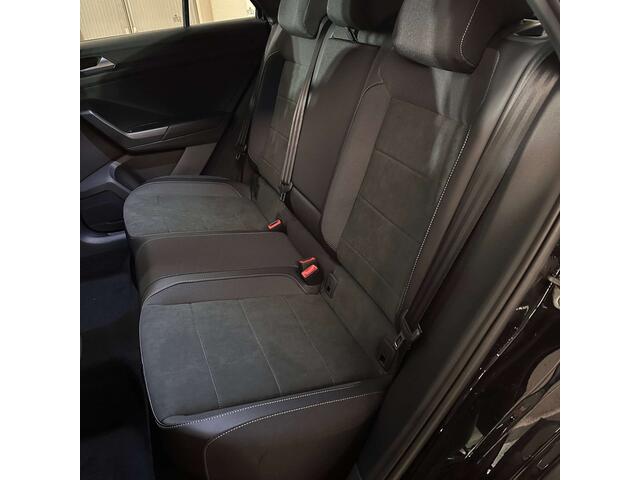 Volkswagen T-ROC 1.5 TSI Style Black Pack ErgoActive Seat DSG 