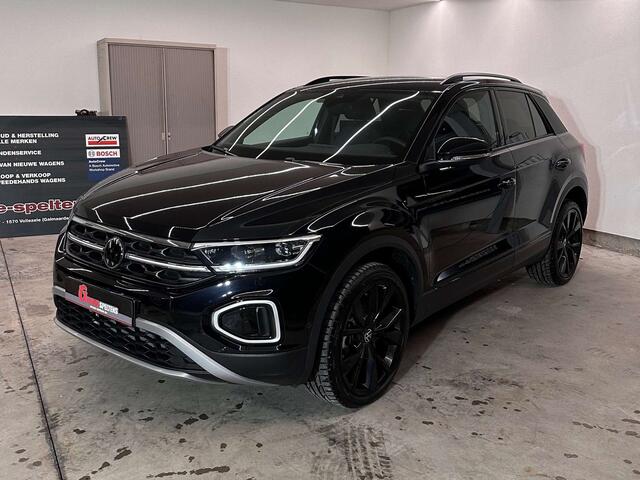 Volkswagen T-ROC 1.5 TSI Style Black Pack ErgoActive Seat DSG 