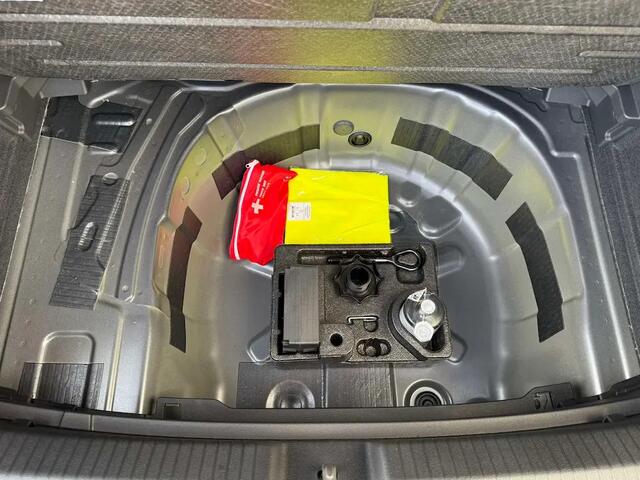 Volkswagen Polo STYLE 1.0TSI 95PK - ACC - NAV - REAR CAMERA - -
