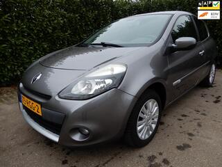 RENAULT CLIO 1.2 TCe Collection. Origineel Nederlandse auto met NAP.