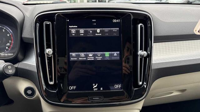 Volvo XC40 Momentum Pro, T2 Geartronic 3YEAR WARRANTY