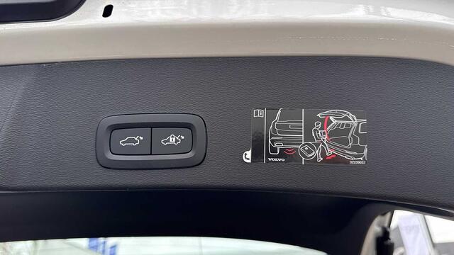 Volvo XC40 Momentum Pro, T2 Geartronic 3YEAR WARRANTY