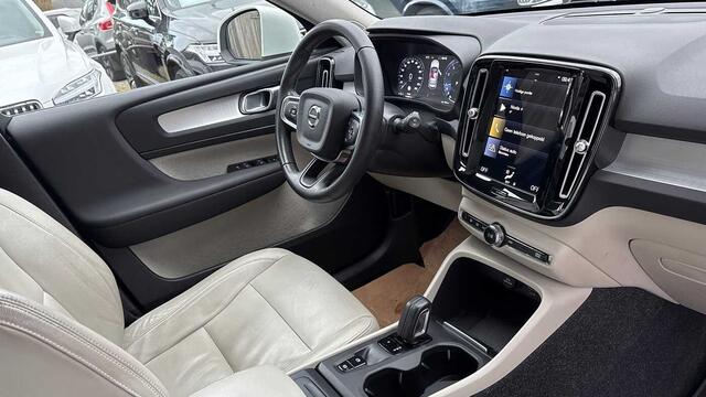 Volvo XC40 Momentum Pro, T2 Geartronic 3YEAR WARRANTY