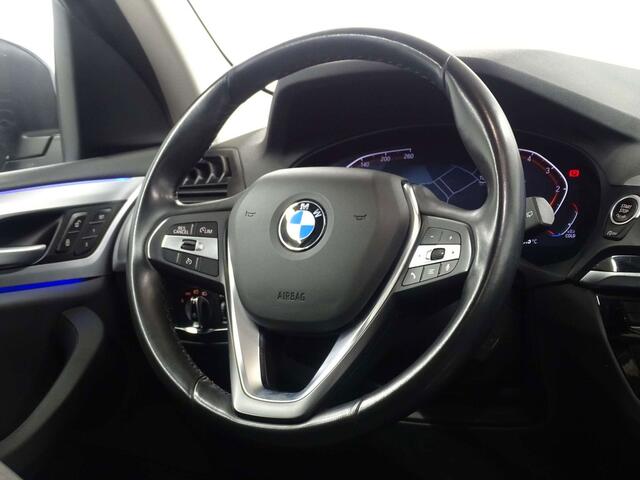 BMW 1-Serie X3 20dA 163 XDrive NAVI PRO-CUIR-T PANO-CAMERA 360
