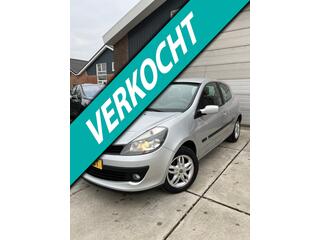 RENAULT CLIO 1.2-16V Team Spirit NIEUWE APK!