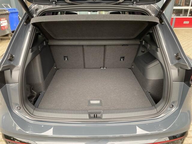 Volkswagen Tiguan 1.5 TSI EHYBRID R-LINE BLACK-OPTIK LEDER/PANO-DAK/TREKHAAK/LEDER/360-C