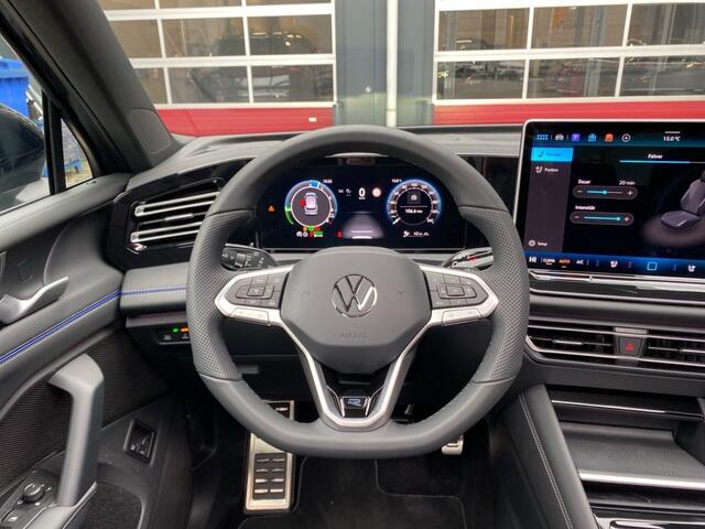 Volkswagen Tiguan 1.5 TSI EHYBRID R-LINE BLACK-OPTIK LEDER/PANO-DAK/TREKHAAK/LEDER/360-C