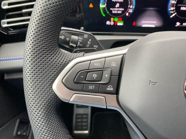 Volkswagen Tiguan 1.5 TSI EHYBRID R-LINE BLACK-OPTIK LEDER/PANO-DAK/TREKHAAK/LEDER/360-C
