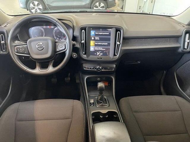 Volvo XC40 T2 Momentum App ConnectDigital CockpitSensoren achter