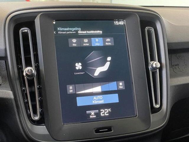 Volvo XC40 T2 Momentum App ConnectDigital CockpitSensoren achter