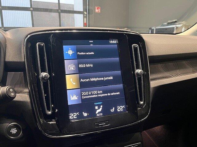 Volvo XC40 Recharge Ultimate, T4 plug-in hybrid, Électrique/essence, Dark