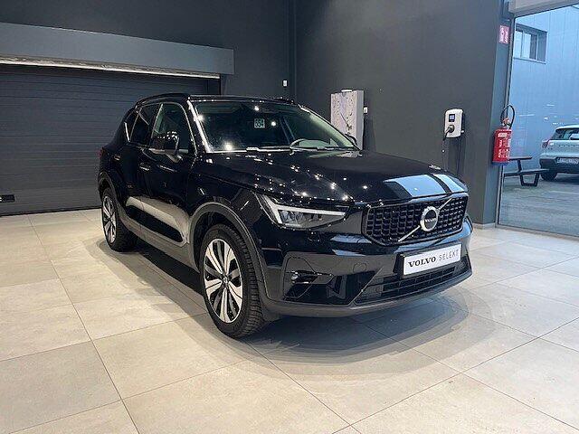 Volvo XC40 Recharge Ultimate, T4 plug-in hybrid, Électrique/essence, Dark