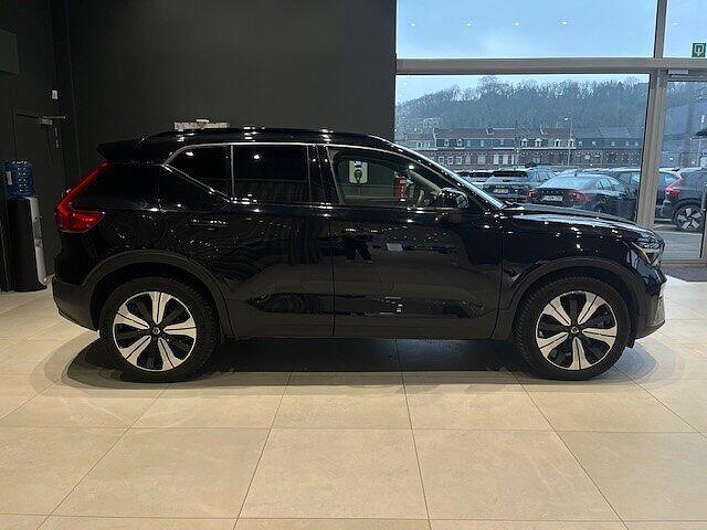 Volvo XC40 Recharge Ultimate, T4 plug-in hybrid, Électrique/essence, Dark