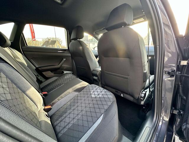 Volkswagen Taigo 1.0 TSI R-Line Business DSG Limited  0 km 