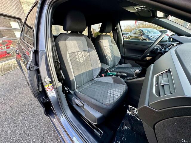 Volkswagen Taigo 1.0 TSI R-Line Business DSG Limited  0 km 