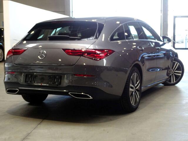 Mercedes-Benz CLA-Klasse 180 d ShootingBrake Luxury GTRONIC FULL LED-CUIR-NAVI