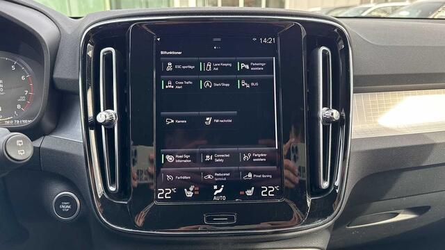 Volvo XC40 Momentum Pro, B4 mildhybrid 3YEAR WARRANTY
