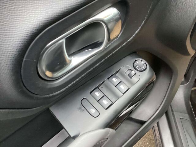 Citroen C5 1.5 BlueHDi Business Lounge ???