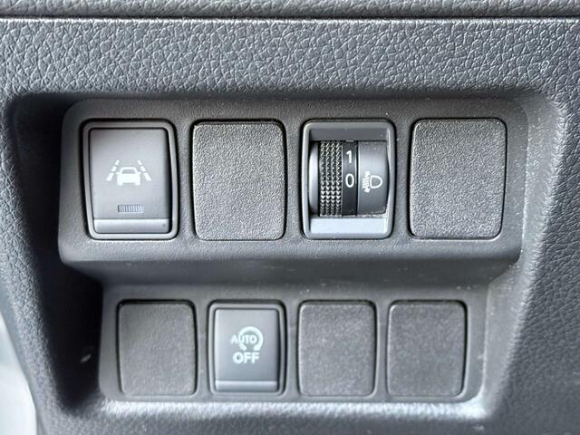 Nissan Qashqai 1.5 dCi N-Connecta /Navi/Cam�ra/Led/J.a/Tva/Gar./