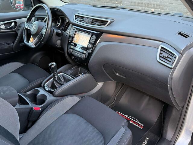 Nissan Qashqai 1.5 dCi N-Connecta /Navi/Cam�ra/Led/J.a/Tva/Gar./
