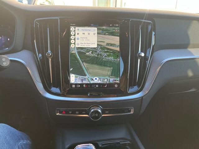 Volvo V60 Plus Dark