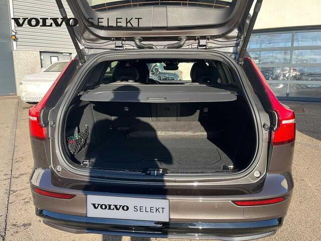 Volvo V60 Plus Dark