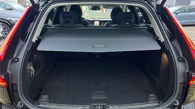 Volvo XC60 Recharge Plus Dark, T6 AWD Plug-in Hybrid 3YEAR WARRANTY