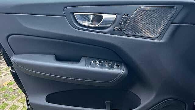 Volvo XC60 Recharge Plus Dark, T6 AWD Plug-in Hybrid 3YEAR WARRANTY