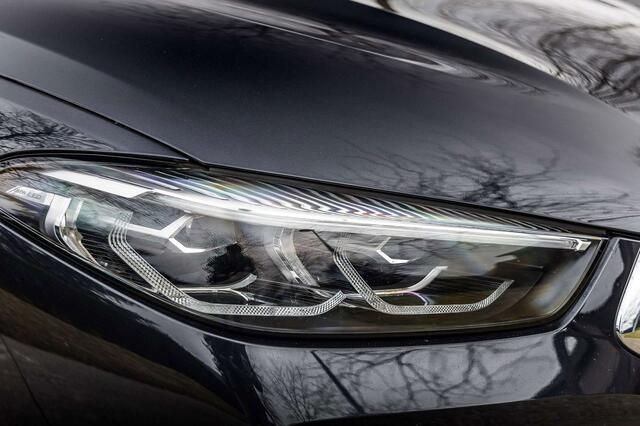 BMW 8-Serie 840 iAS Gran Coup�  M Pack  HUD  Pano  360�