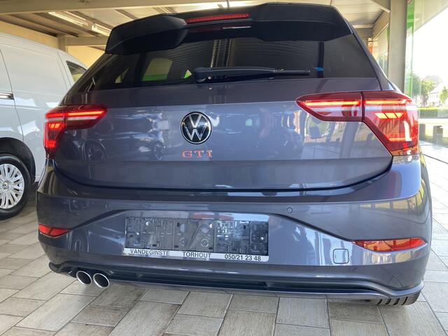 Volkswagen Polo GTI 2.0tsi 207pk -AUTOMAAT -GPS -App -LED MATRIX -Aluvelg 18 -Camera -LOADED